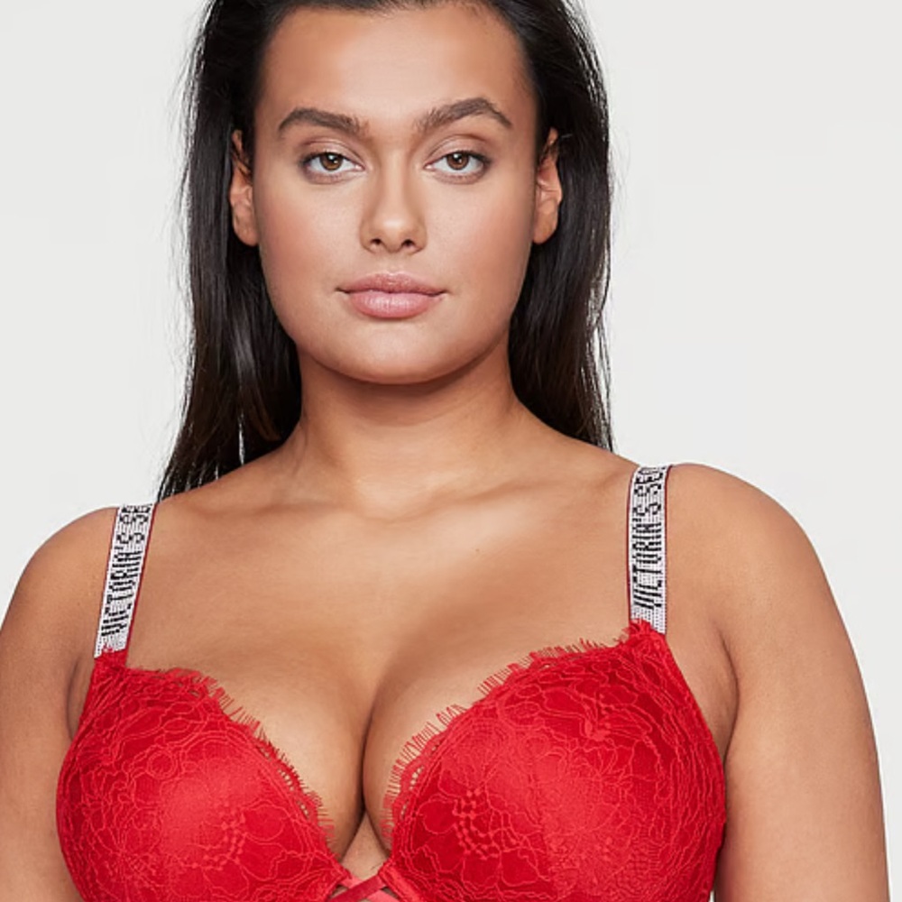 NWTVictoria’s Secret  bombshell push up bra